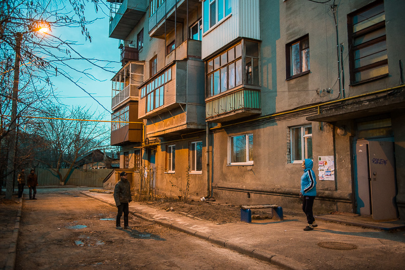 На вулиці Малопанасівській реконструювали мережі зовнішнього освітлення