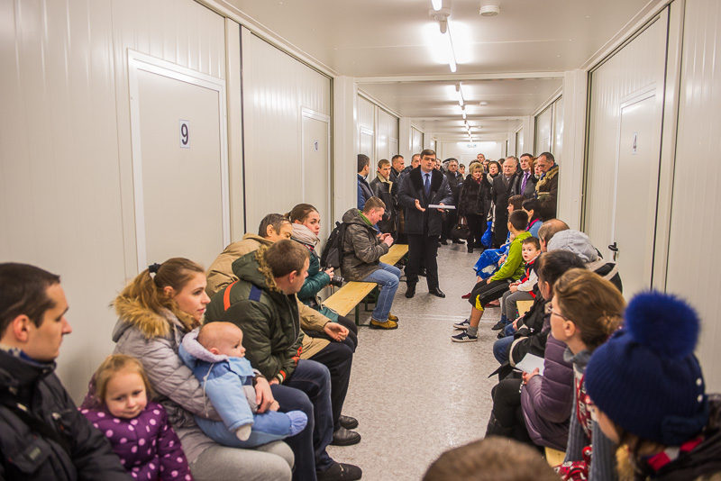 Жителі містечка для переселенців отримують допомогу від міської влади