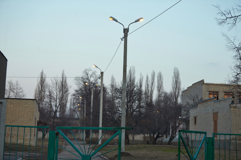 На вулиці Столєтова встановили нові світильники