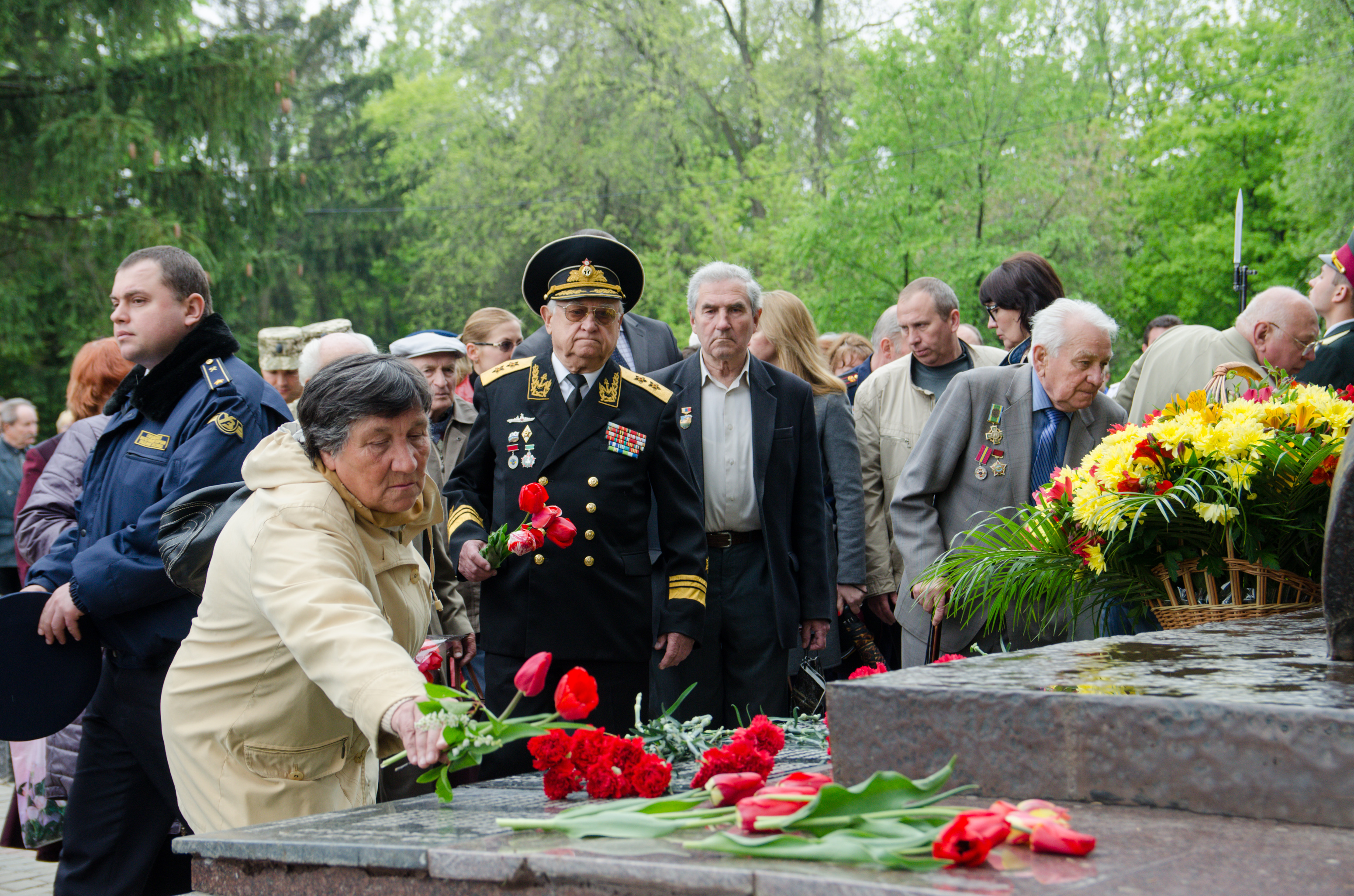 На міському кладовищі №8 пройшла панахида за полеглими воїнами