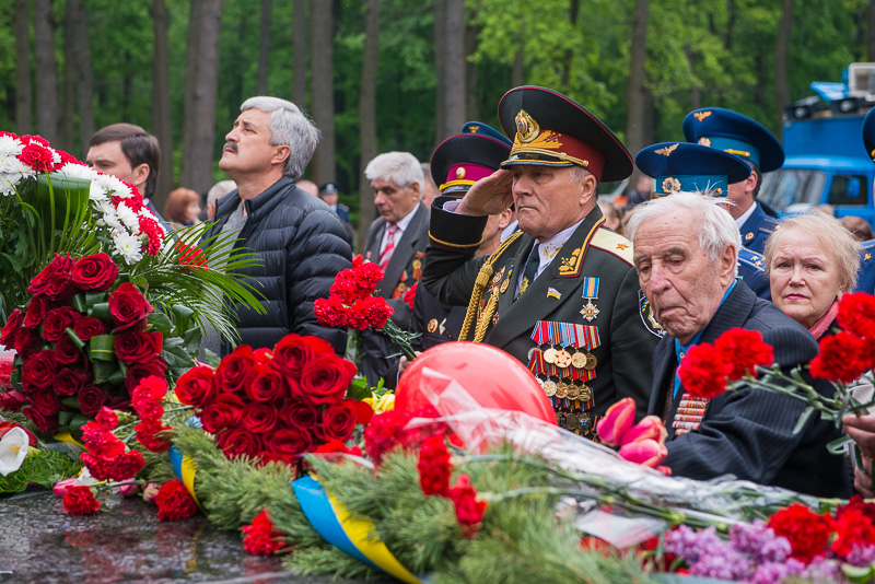 На Меморіалі Слави вшанували пам'ять загиблих у Другій світовій війні