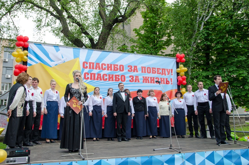 У саду Тіволі ветеранів привітали з Днем Перемоги