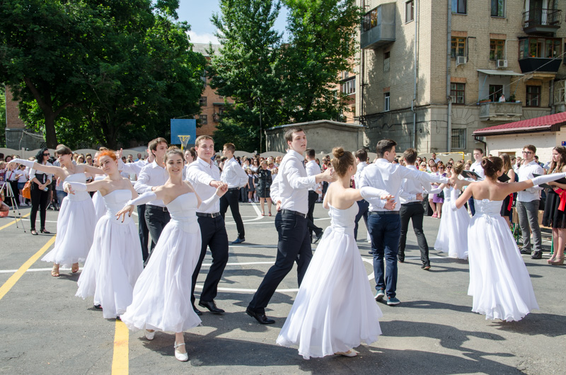 Ігор Терехов привітав випускників університетського ліцею