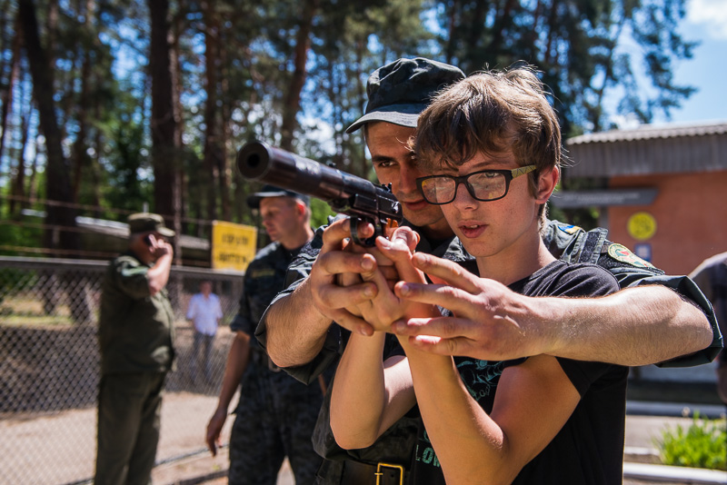Харківські школярі побували в навчальному центрі Нацгвардії