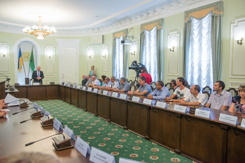 У міській раді привітали будівельників
