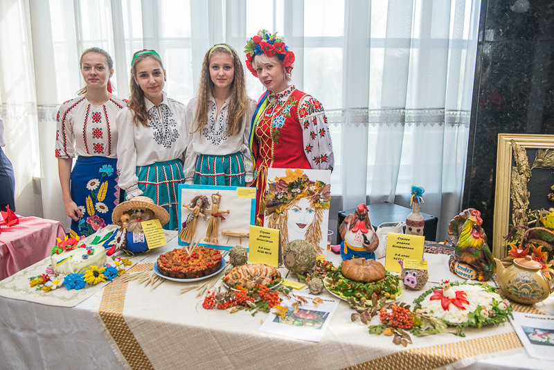 У Ленінському районі пройшов фестиваль «Покуть»