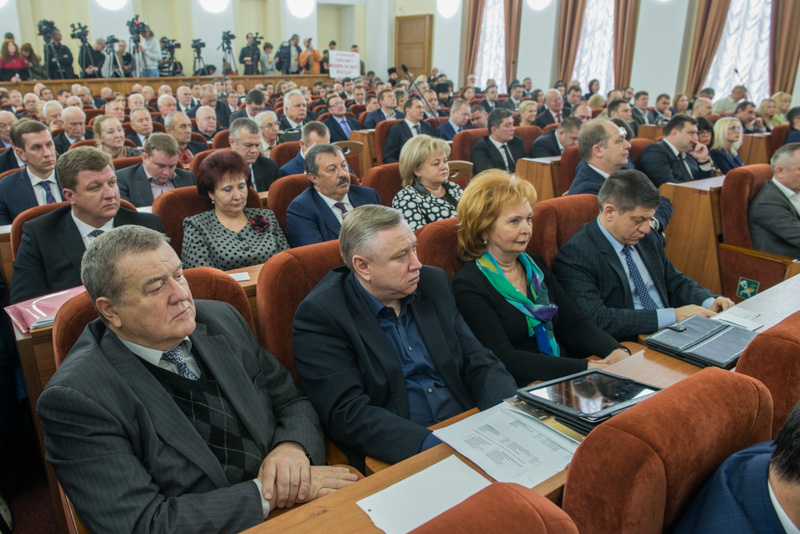 Відбулася перша сесія 7-го скликання Харківської міськради