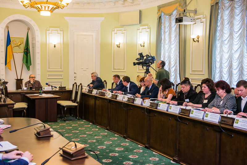 Геннадій Кернес провів особистий прийом громадян