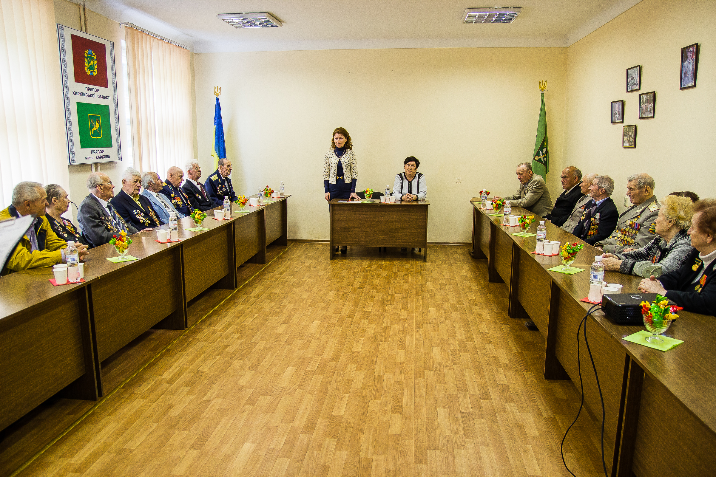 В Індустріальному районі ветеранів привітали з Днем Перемоги