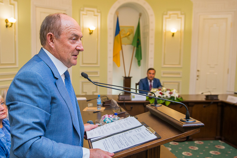 У Харкові нагородили найкращих працівників торгівлі та ресторанного господарства