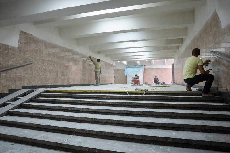 До Дня міста в Харкові відремонтують виходи з кількох станцій метро - 2