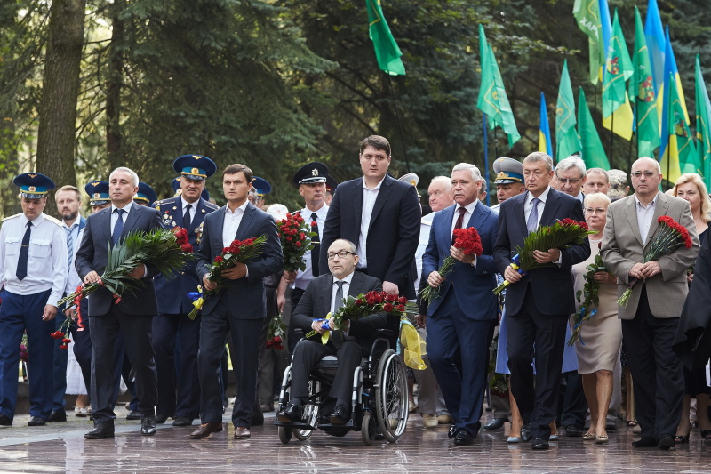 На Меморіалі Слави вшанували пам'ять визволителів Харкова