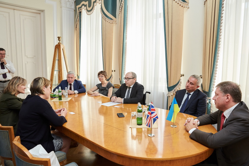 Геннадій Кернес зустрівся з послом Великобританії