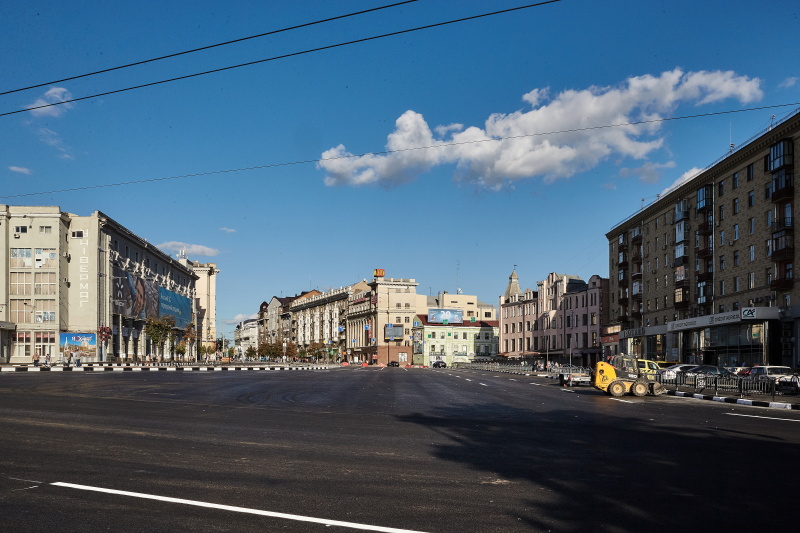 Майдан Павлівський відкриється для транспорту в п'ятницю вранці