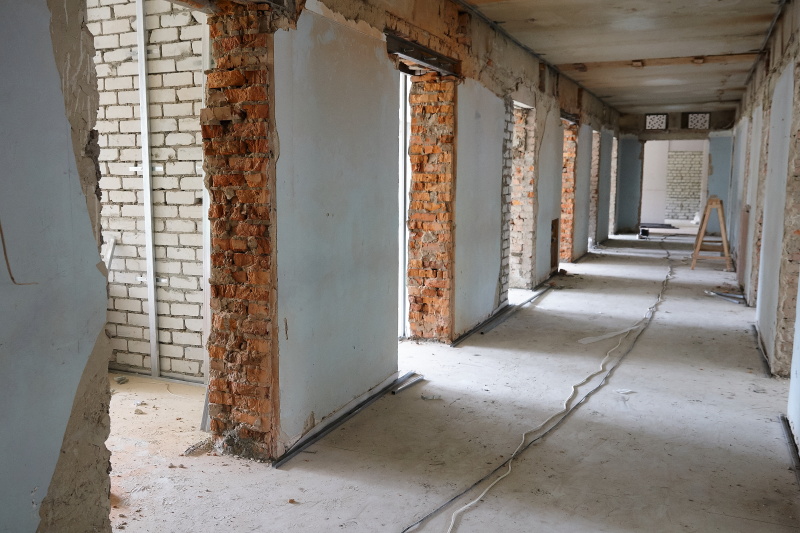 Депутати міськради ознайомилися з ходом будівництва центрів соціальних послуг - 13