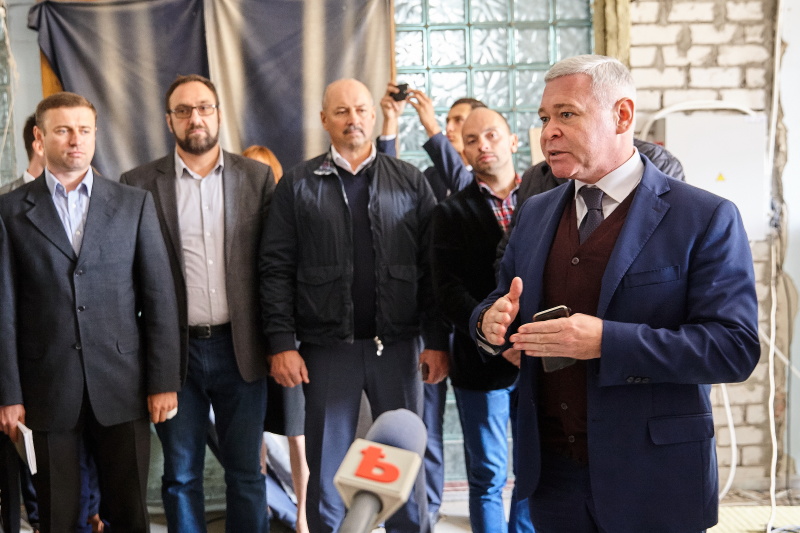 Депутати міськради ознайомилися з ходом будівництва центрів соціальних послуг - 15