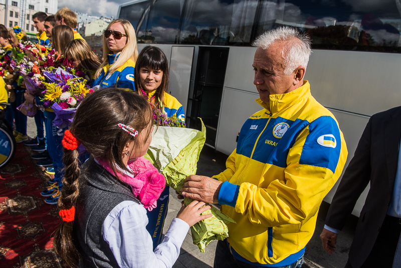 Харків'яни зустріли паралімпійців - 1