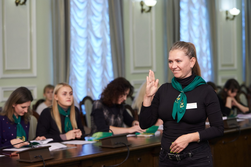 Працівники соціальних установ склали іспит з жестової мови - 9