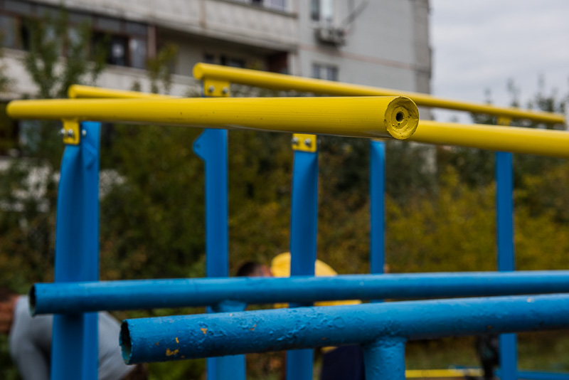 На Північній Салтівці на прохання жителів встановлюють спортмайданчики - 2