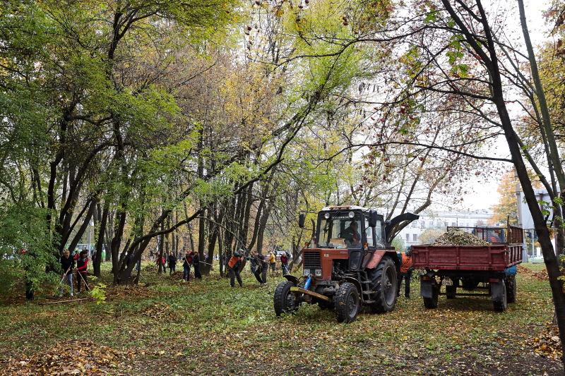 У Харкові проходить загальноміський суботник - 10