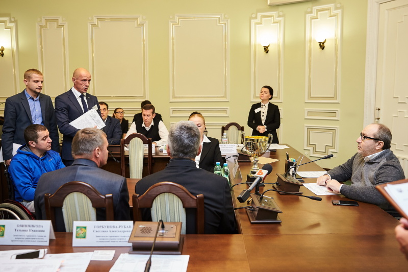 Геннадій Кернес провів особистий прийом - 8