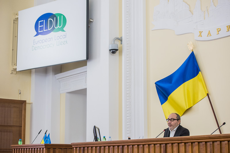 Геннадій Кернес провів засідання Молодіжної ради - 8