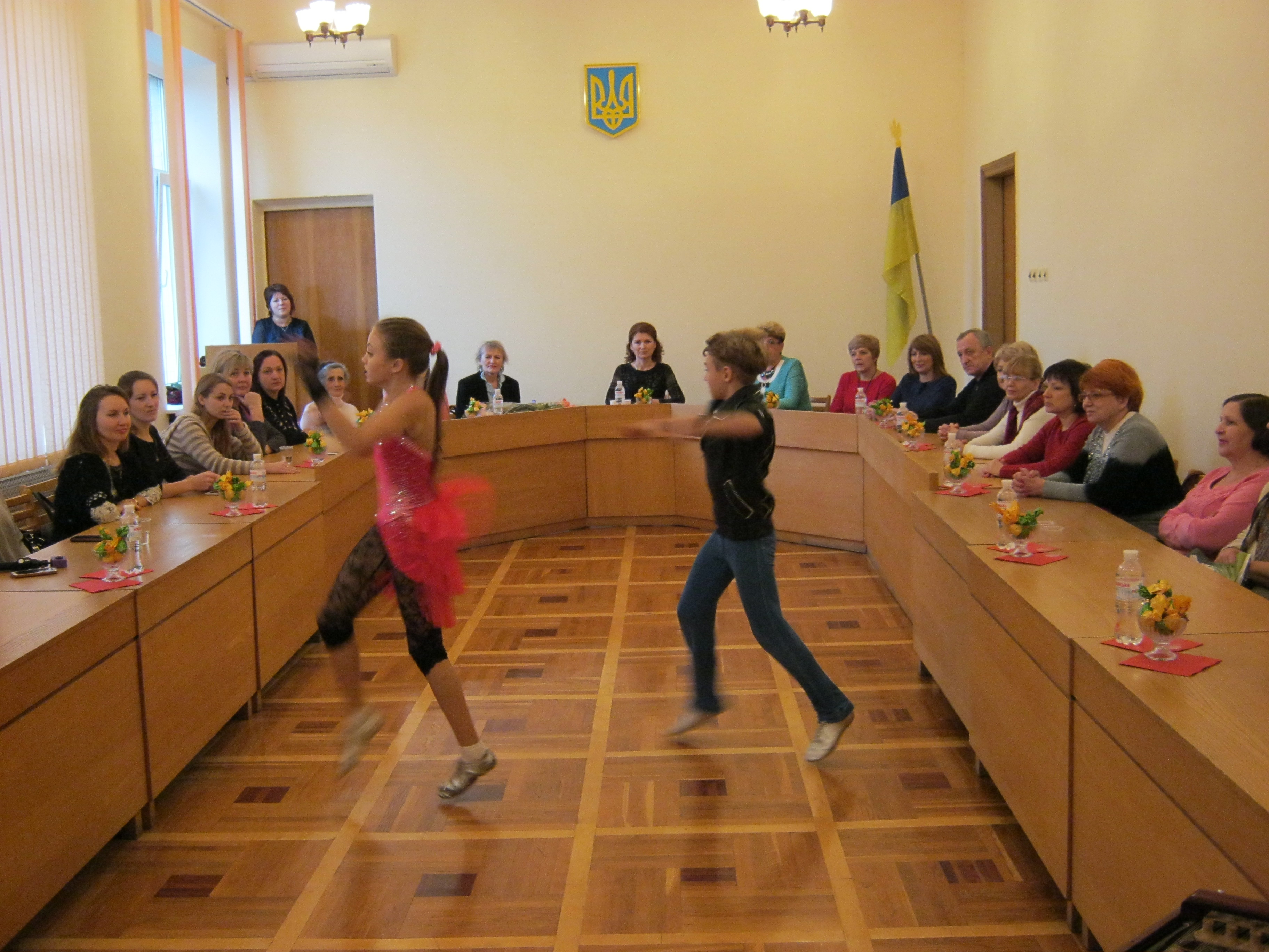 У районах Харкова відзначають День працівників культури
