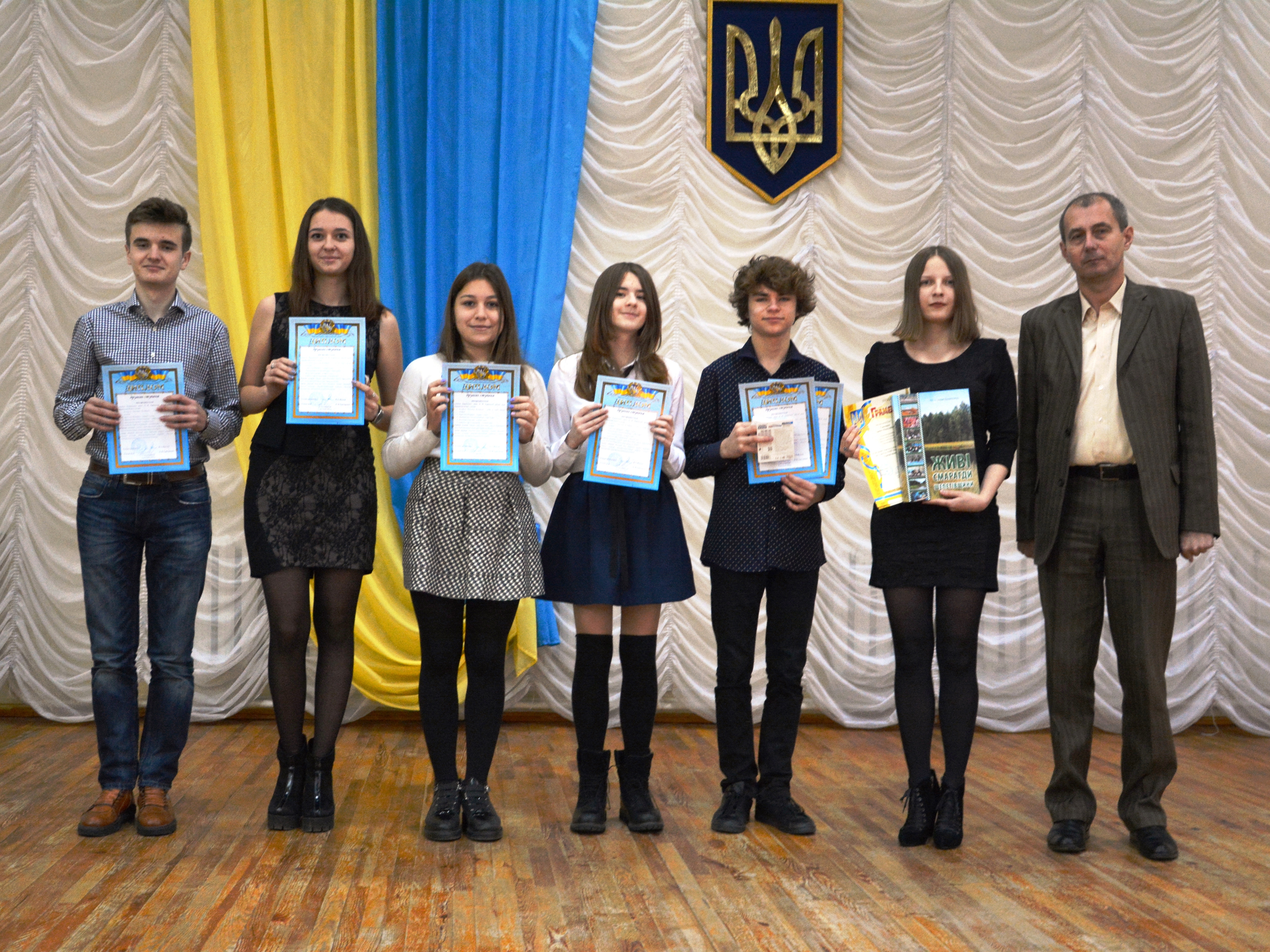 Харківські школярі успішно виступили на всеукраїнському турнірі юних хіміків