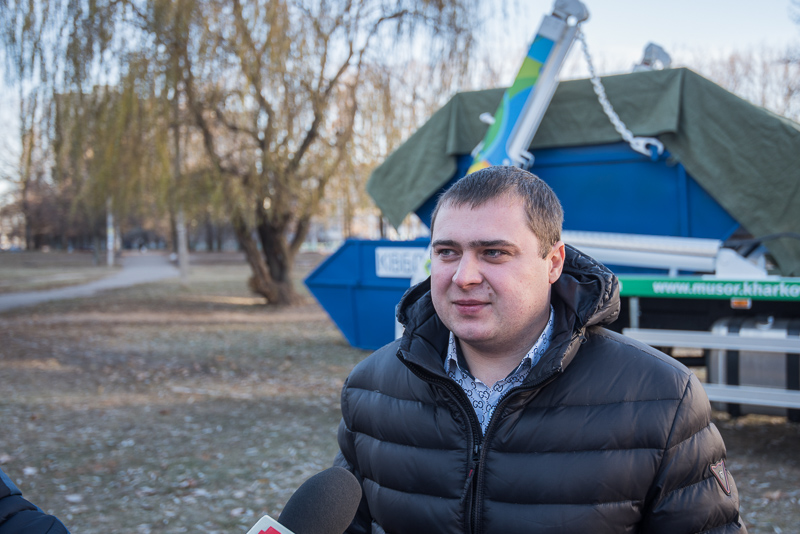 Нові сміттєвози почали обслуговувати райони міста
