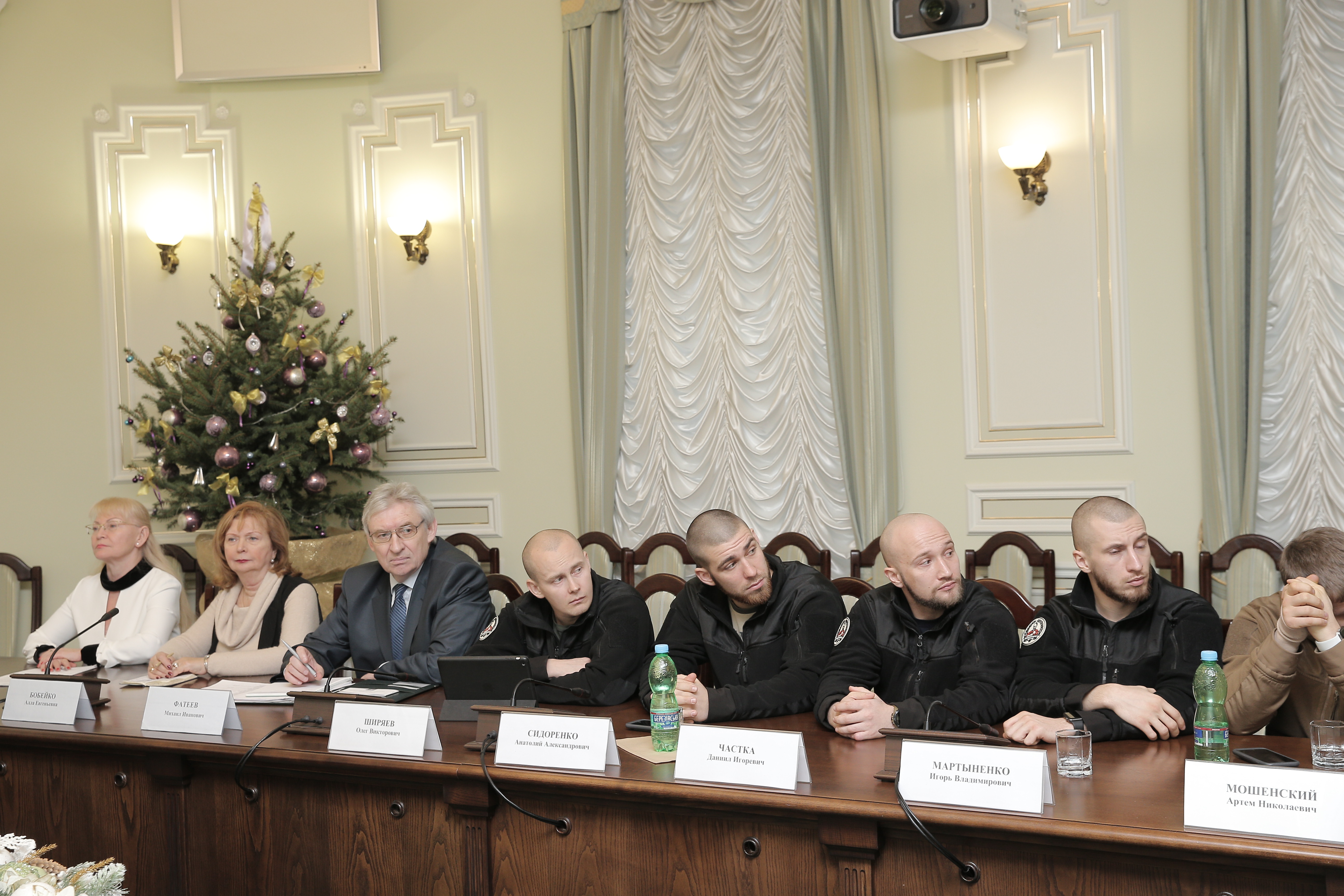 Геннадій Кернес зустрівся з ветеранами АТО - 15