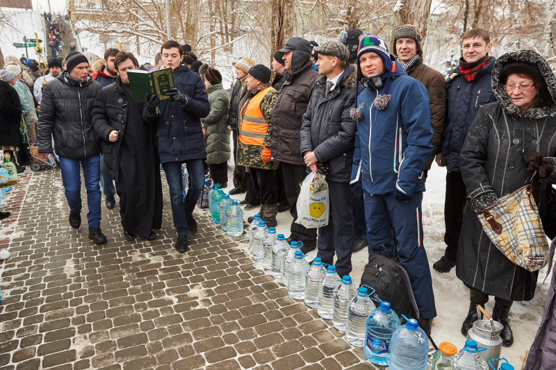 Харків'яни відзначають Хрещення - 3
