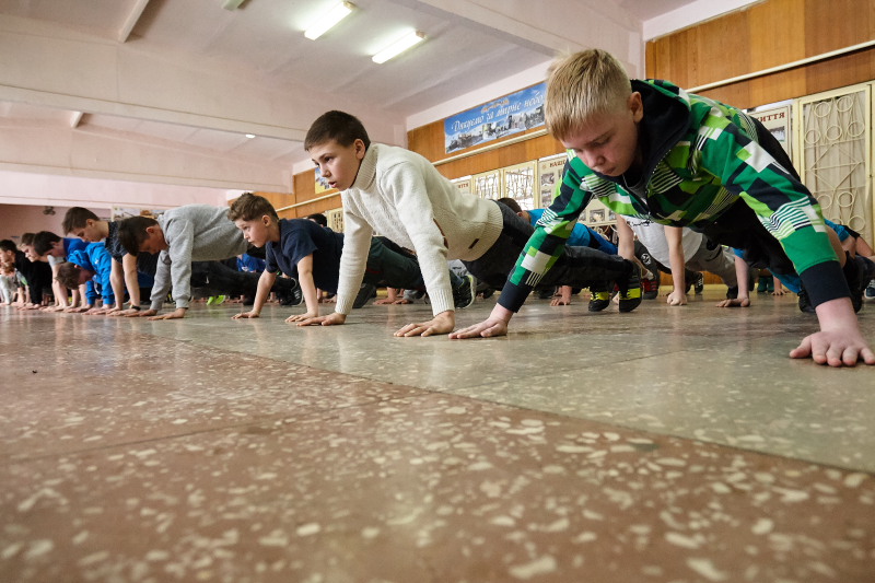 Харківські школярі підтримали акцію #22PushUpChallenge - 11