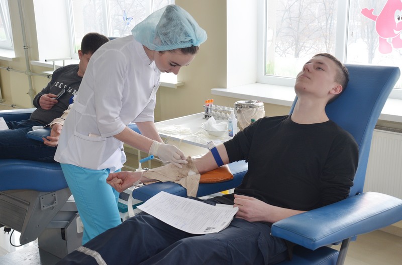 Курсанти університету цивільного захисту здали кров для бійців АТО
