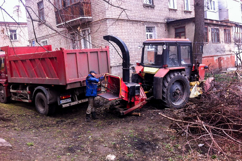 У Слобідському районі пройшов суботник - 9