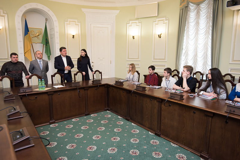Харківським школярам провели екскурсію міською радою - 7
