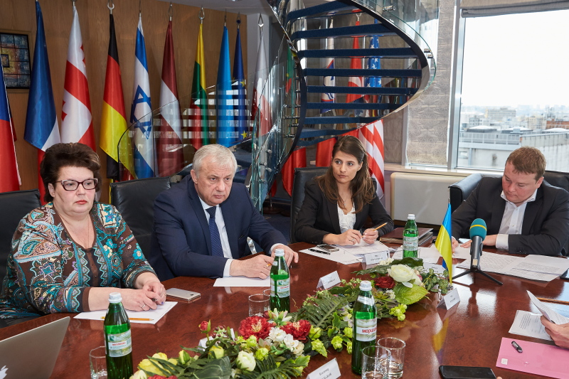 У Харкові продовжать тепломодернізацію шкіл і лікарень - 8