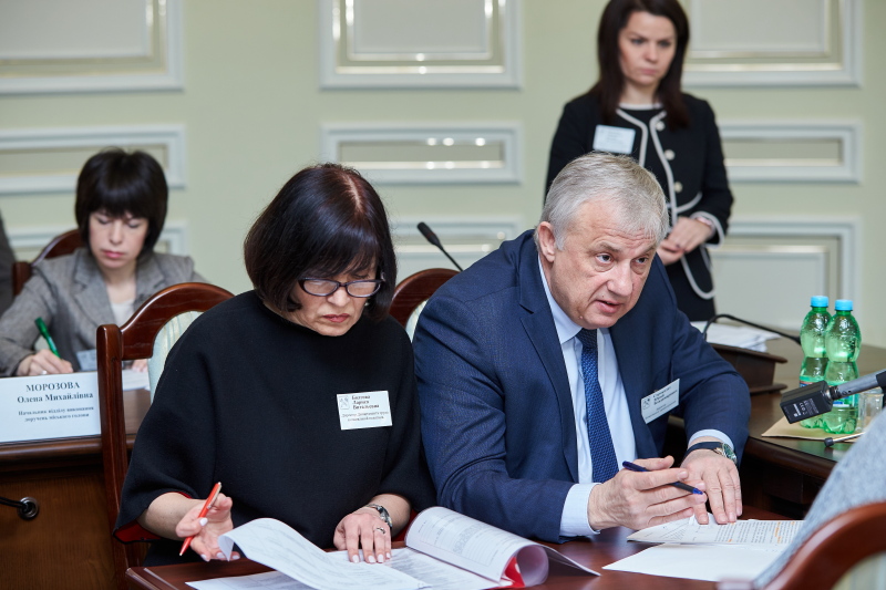 Геннадій Кернес провів особистий прийом для працівників ХТЗ - 3