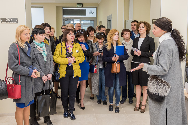 Фахівці з усієї України ознайомилися з роботою харківських «Прозорих офісів» - 6