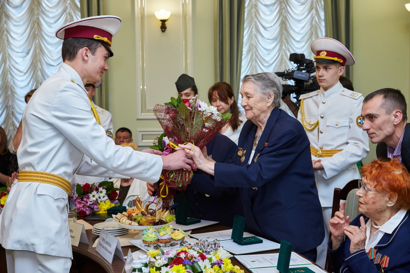 Геннадій Кернес нагородив ветеранів - 11