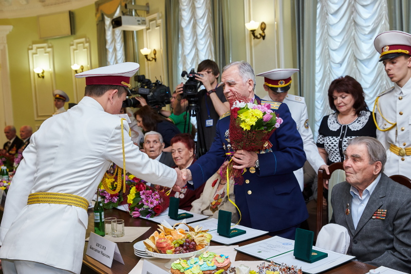 Геннадій Кернес нагородив ветеранів - 12