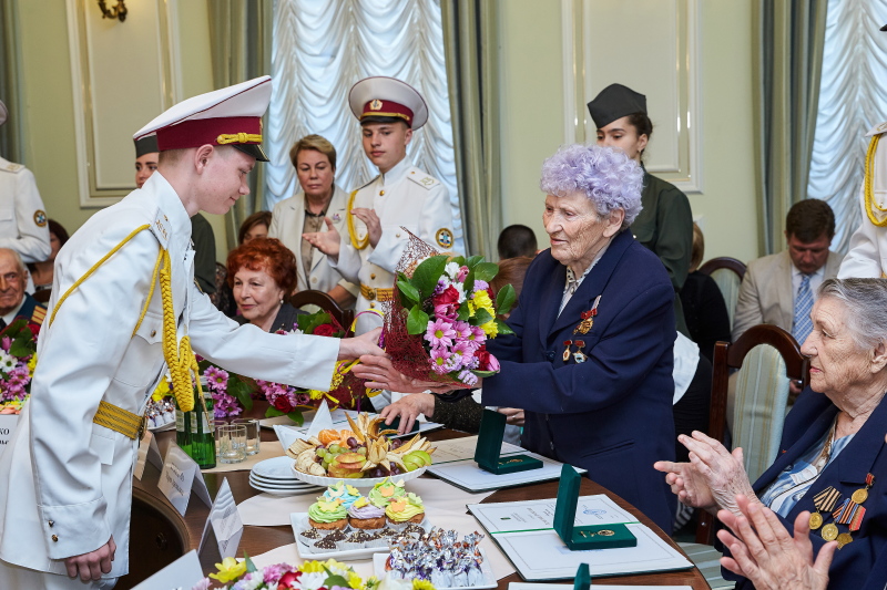 Геннадій Кернес нагородив ветеранів - 13