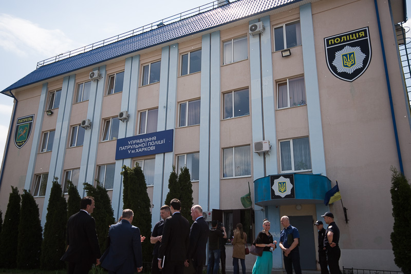 Екс-начальник поліції Нью-Йорка дав рекомендації харківським патрульним