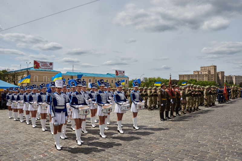 На площі Свободи відбулися урочистості з нагоди отримання Україною безвізу - 4