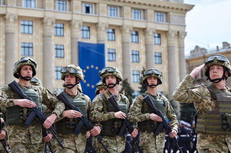 На площі Свободи відбулися урочистості з нагоди отримання Україною безвізу - 10