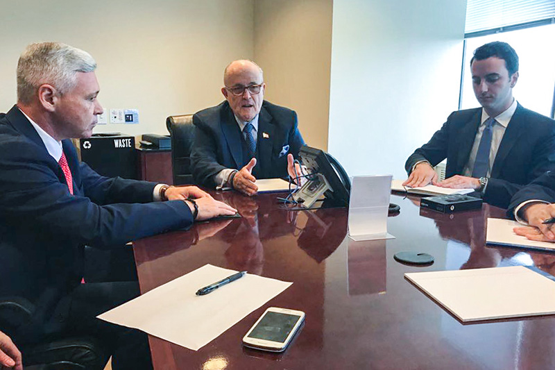 Рудольфу Джуліані передали запрошення від Геннадія Кернеса відвідати Харків - 1