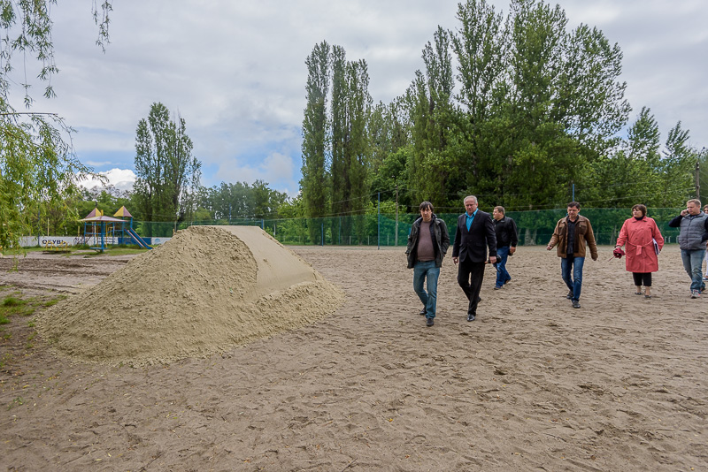 У місті перевіряють готовність пляжів до літнього сезону - 3