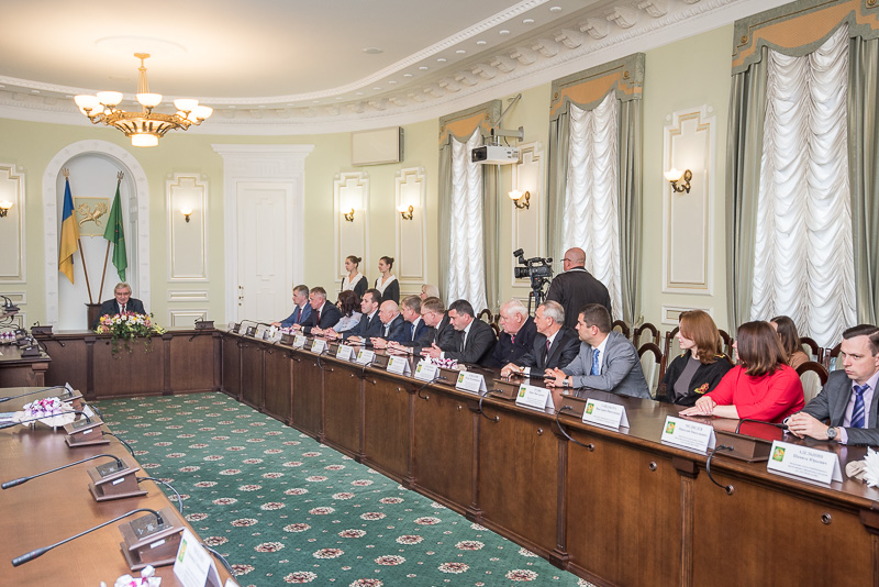 У Харкові нагородили кращих банківських працівників - 1