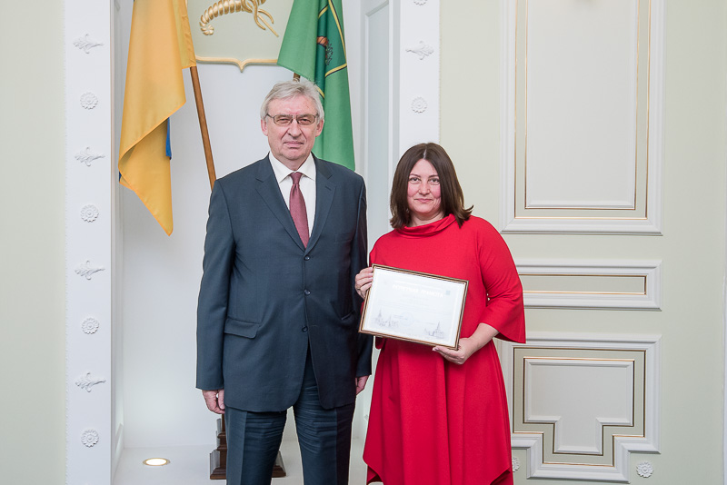 У Харкові нагородили кращих банківських працівників - 10