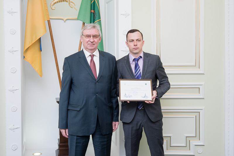 У Харкові нагородили кращих банківських працівників - 15