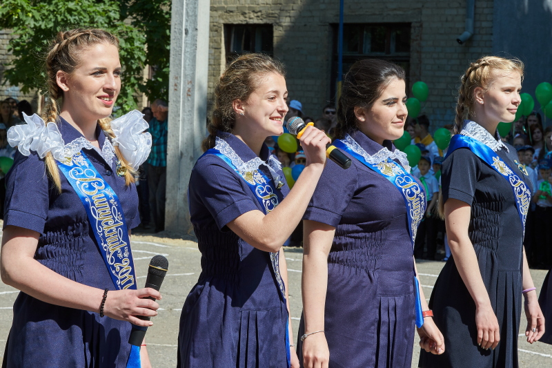 Свято останнього дзвоника в харківських школах - 11